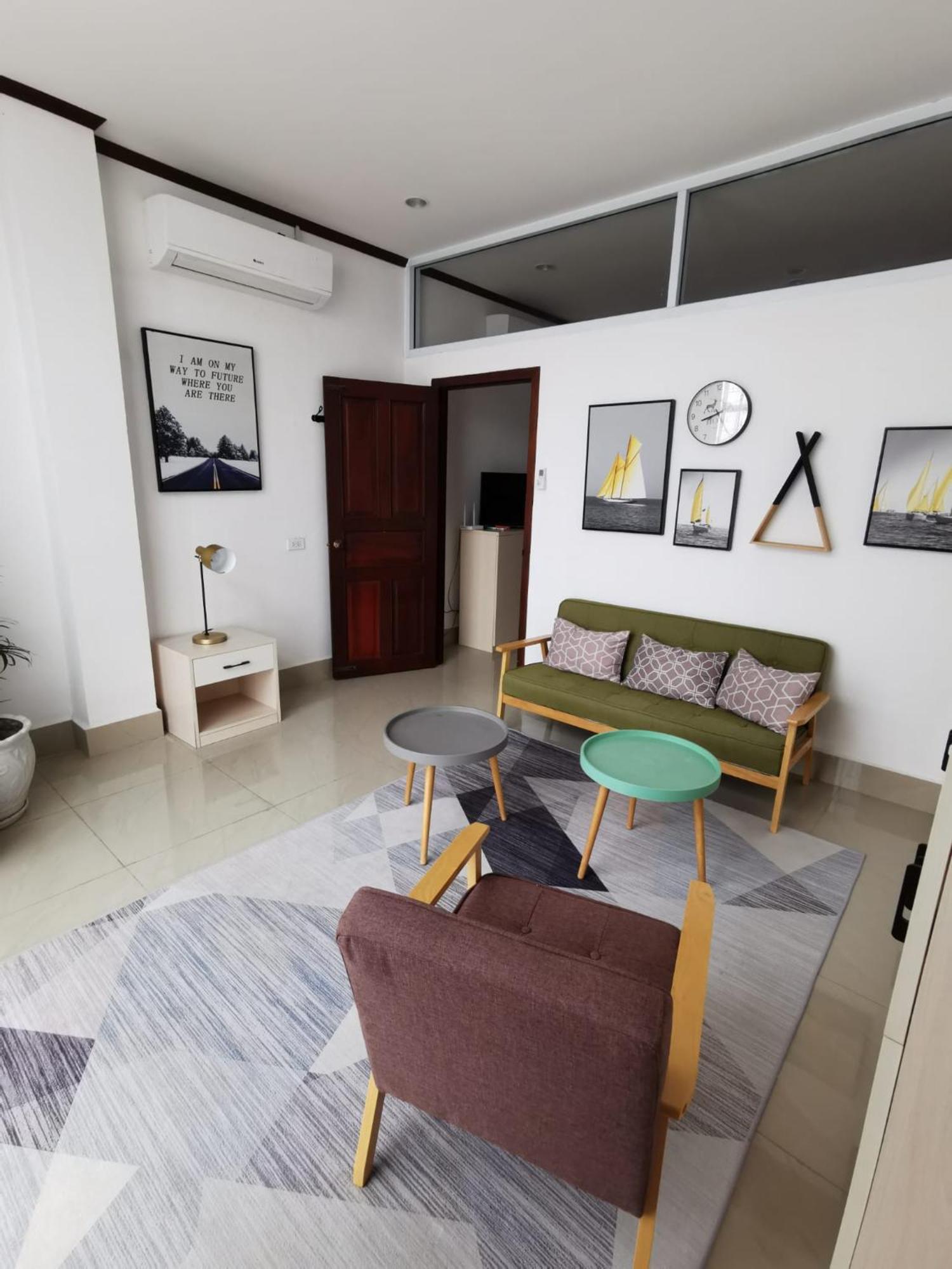 Artist Golden Loft Paris - Vientiane Homestay Duplex Triplex ภายนอก รูปภาพ